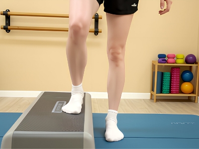 무릎 재활치료중인 사람